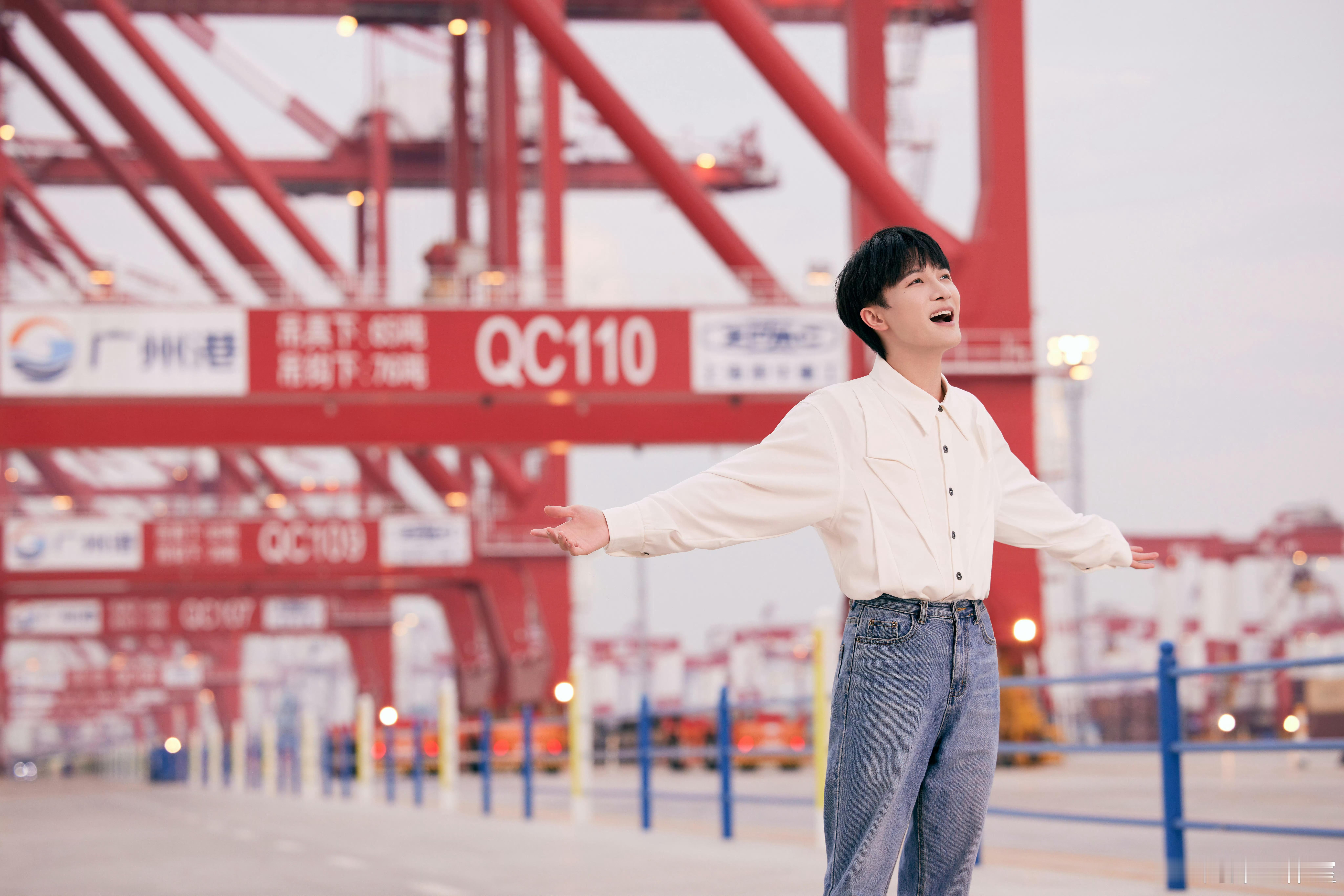 #周深[超话]#[音乐]#周深新歌同心圆#    【周深｜《同心圆》｜资讯汇总】