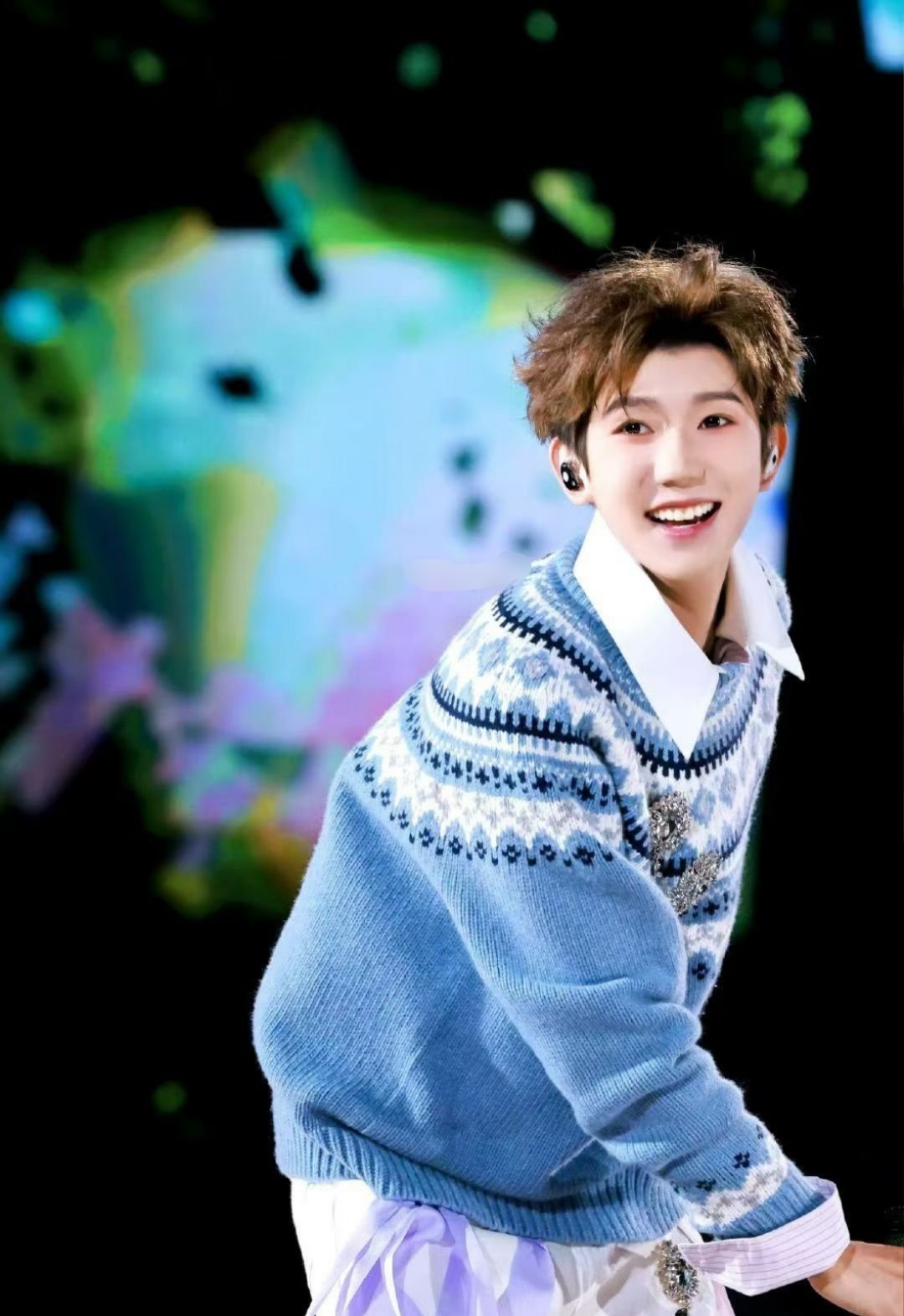 王源跨年返场客厅狂欢好好好[送花花]多漏勺一点，我还想知道[doge][doge