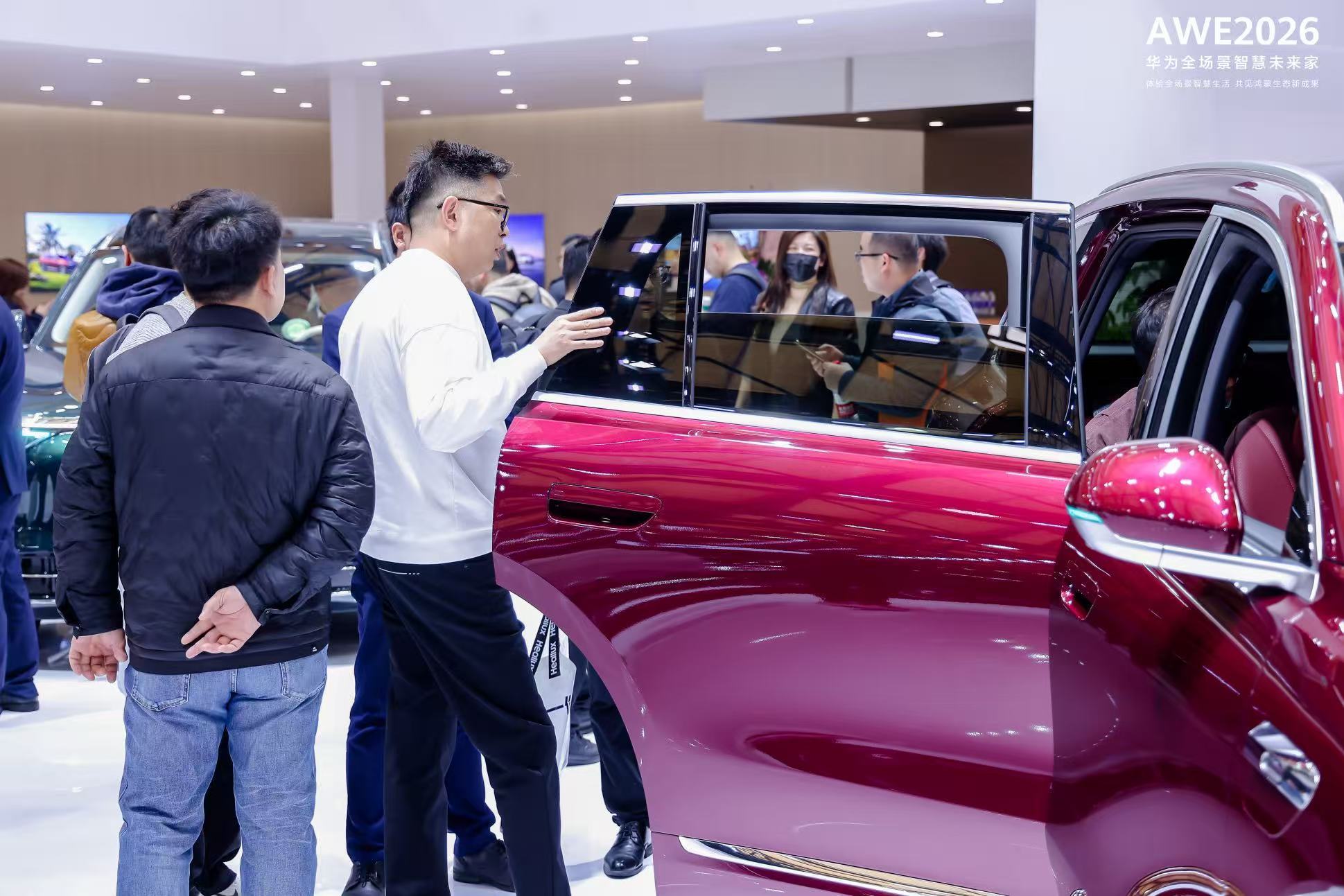 尼尔森报告称问界M7净推荐值达85%说实话，问界M7能卖出43万台，靠的不只是华