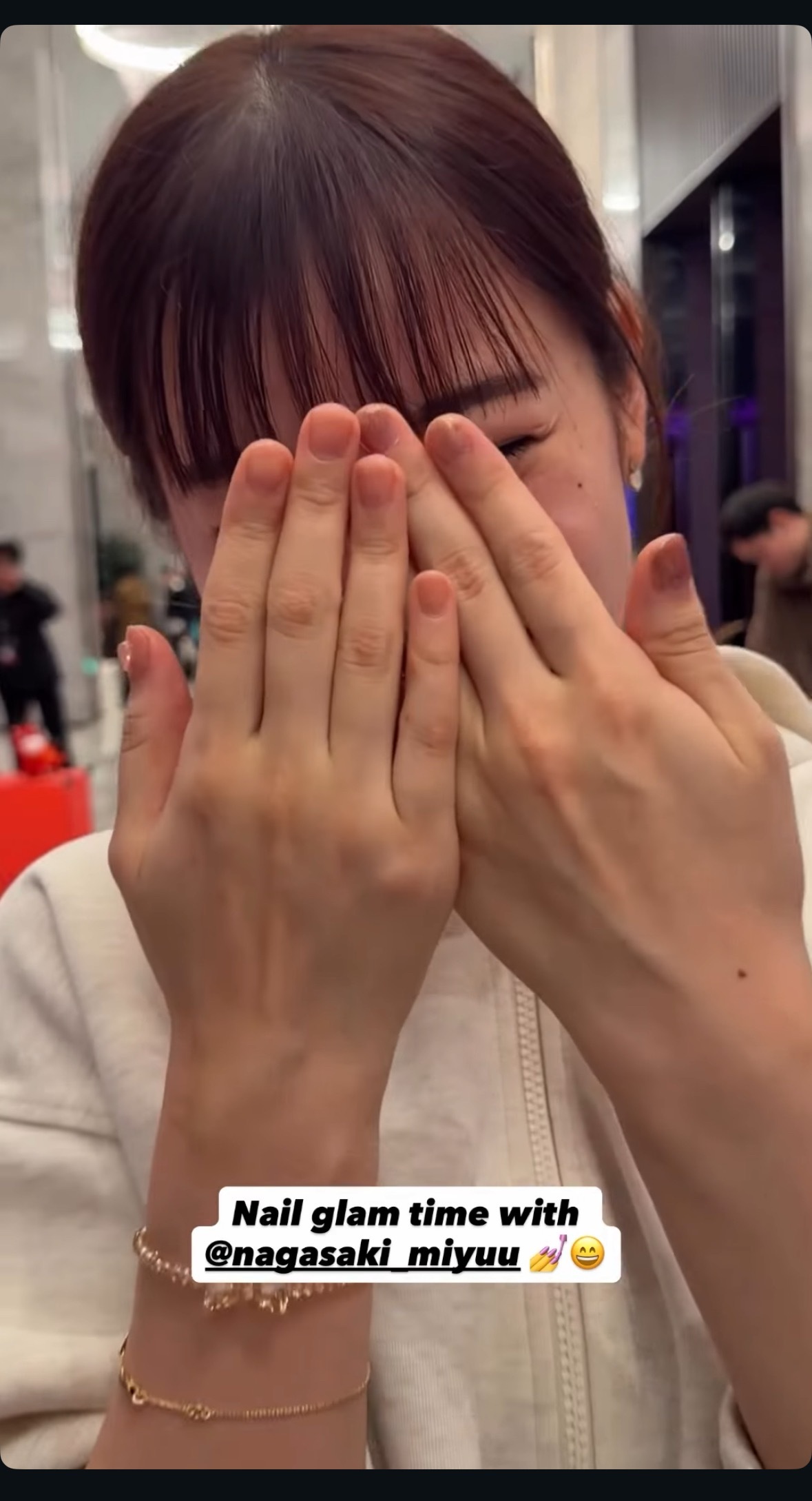 晚宴还可以做指甲 