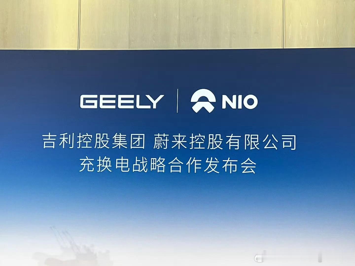 好了，以后没得骂了，都消停一下了，共同迈入高光时刻，用人话给大伙总结一下今天这个