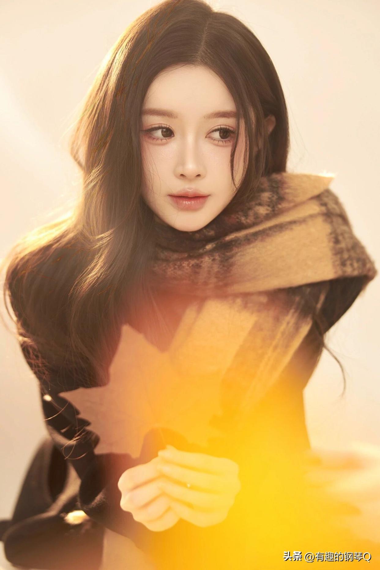 温柔少女，暖阳下的梦幻时光
温柔少女感穿搭 温柔大方的穿搭 温柔女神范穿搭