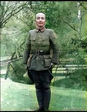 这名国军将领，于解放战争中被俘后，并未如其他国军将领般被关押在功德林，反倒得到重