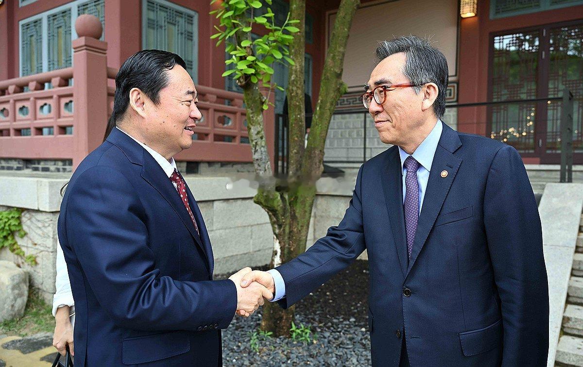 #韩国外长称未打算将中国排除在供应链之外#4月24日，沈阳市在首尔隆重举办“20
