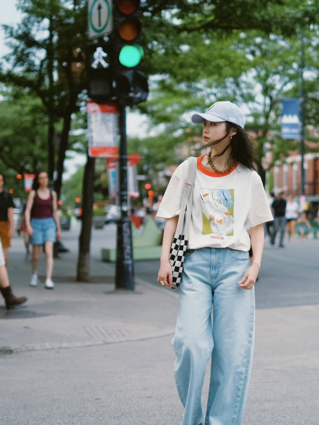 蒙特利尔的夏天是一场长达三个月的狂欢