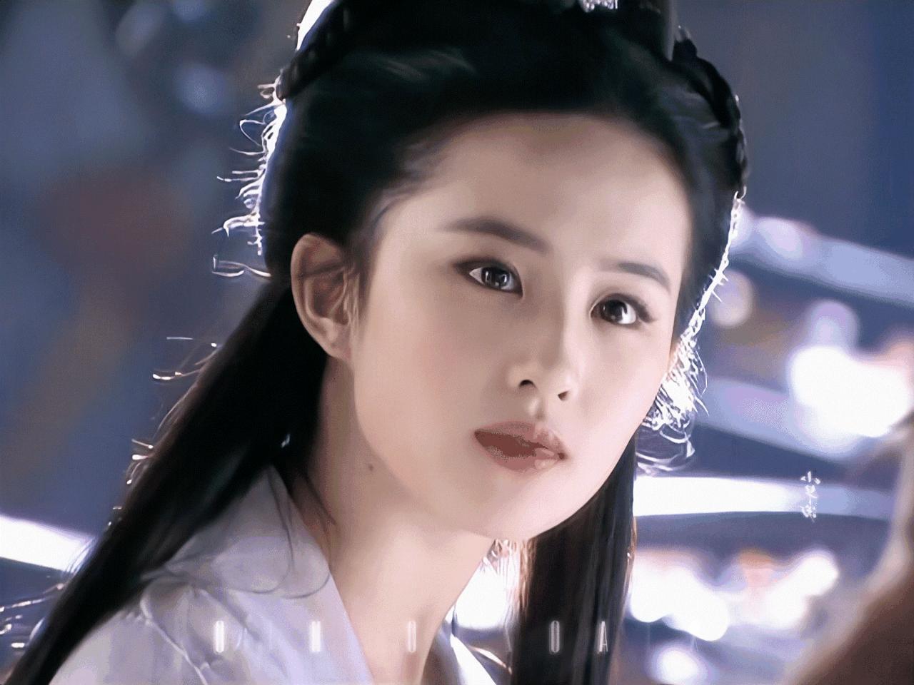 刘亦菲是天选的小龙女
陈晓是天选的杨过
好期待他俩能从新翻拍一部神雕侠侣啊……[