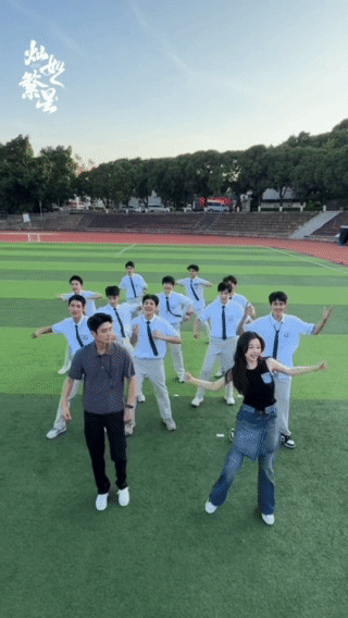 陈靖可二旬老人驯化四肢 都给我去看陈靖可二旬老人驯化四肢，这个画面一出现的时候，