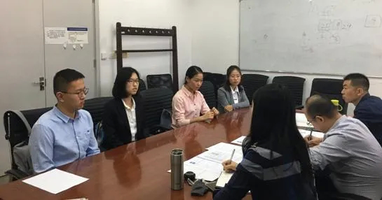 高级财务面试：给你200万，让你去坐2年牢，你愿意吗？90后妹子小萍因为机智回答