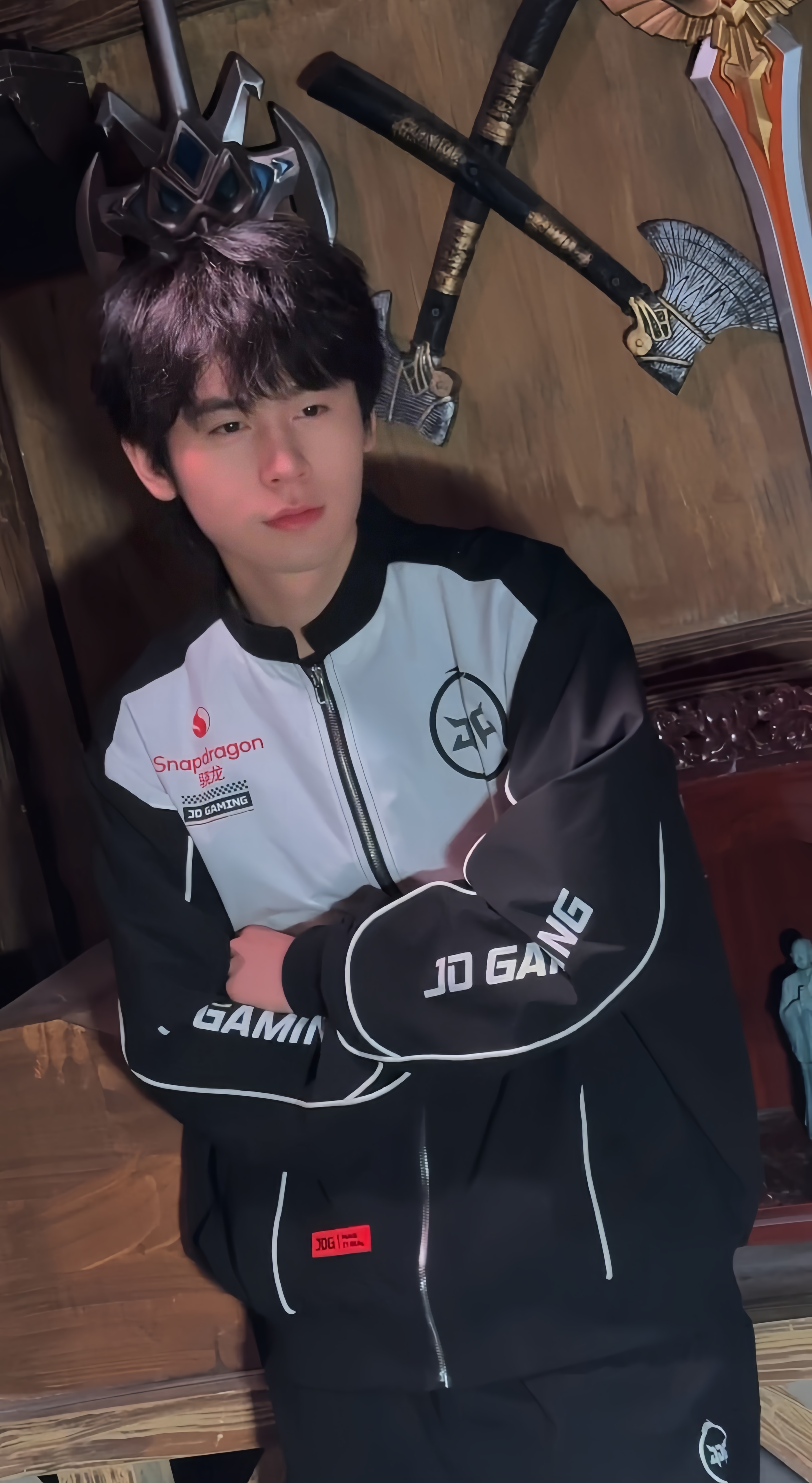 我有时候看他们ai的无畏就长这样 