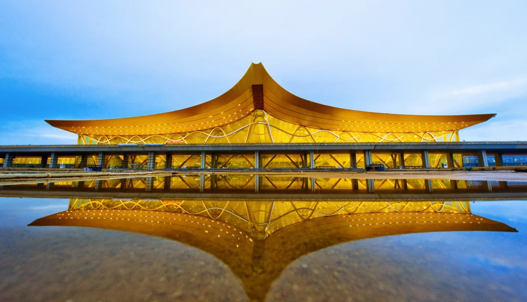 昆明长水：击败重庆江北机场！