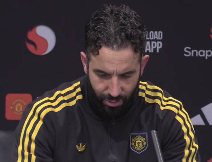 曼联vs狼队 这次我阴谋论一下大家都知道媒体+球迷和阿莫林的343之争。上一场阿