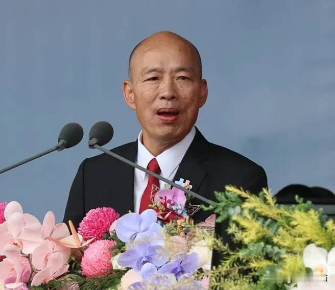 韩国瑜今天在“双十”大会上提到，台湾现在人心非常混乱，有一部分台湾人想把台湾变成