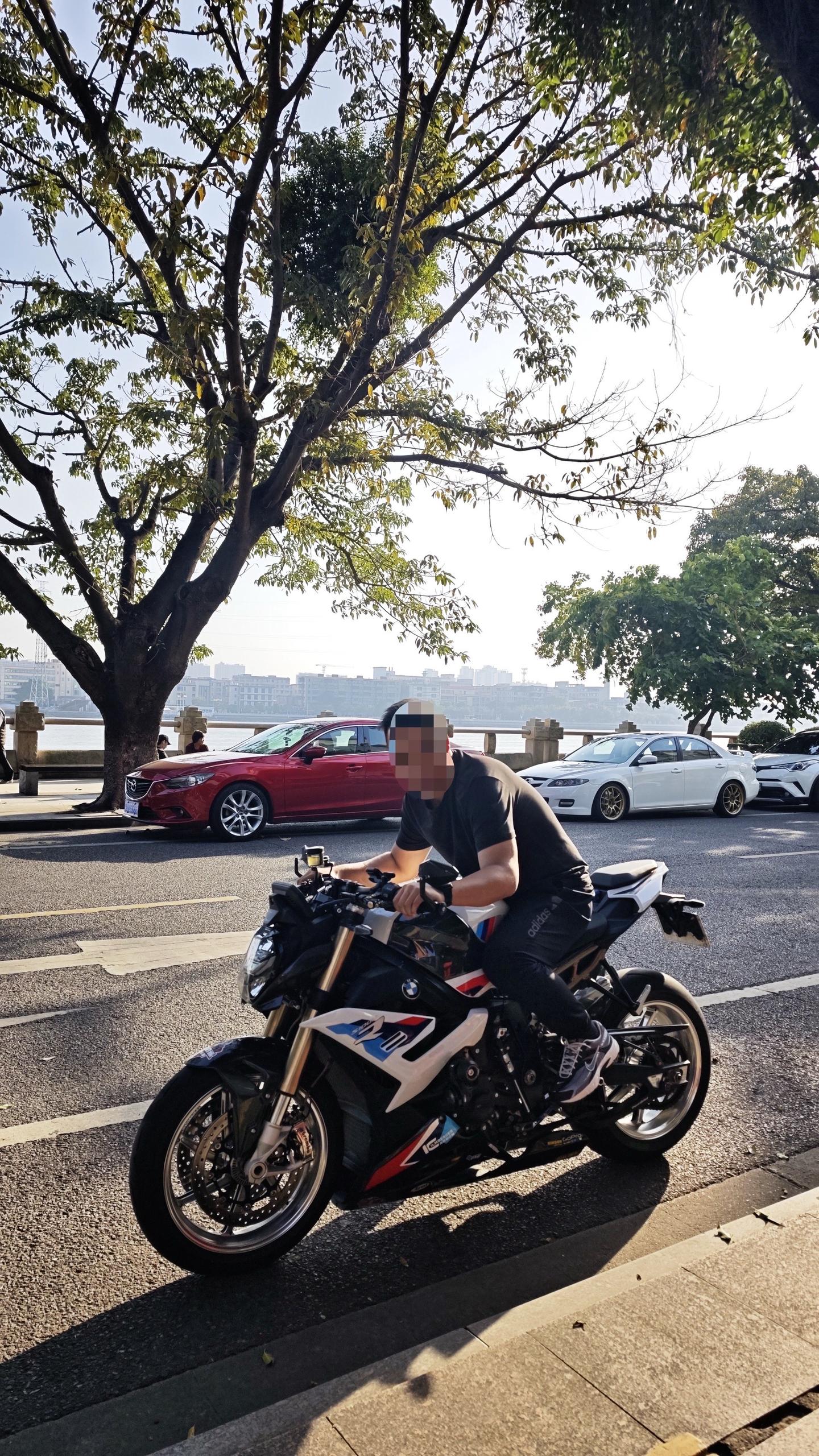 以车会友，打卡成功