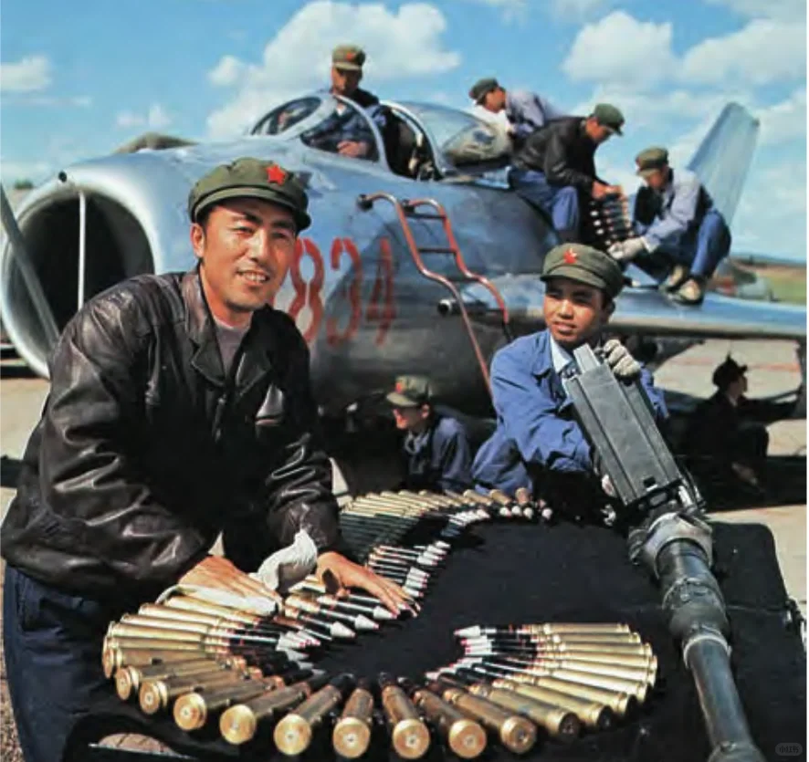 歼-6（六爷）：服役40年，空军曾经的顶梁柱