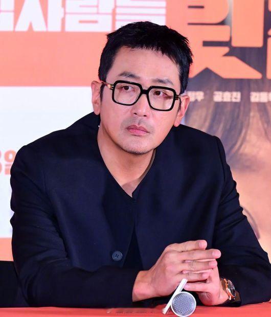 河正宇回应结婚河正宇官宣将结婚 ：希望在夏天结婚，但具体日期还没确定。 