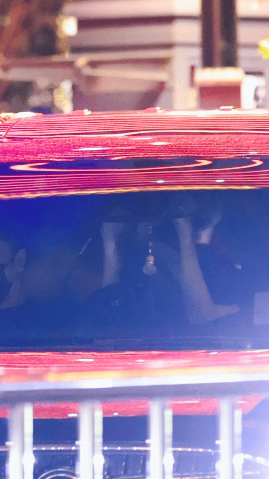 怎么可能喜欢谁都一样呢 ​​​