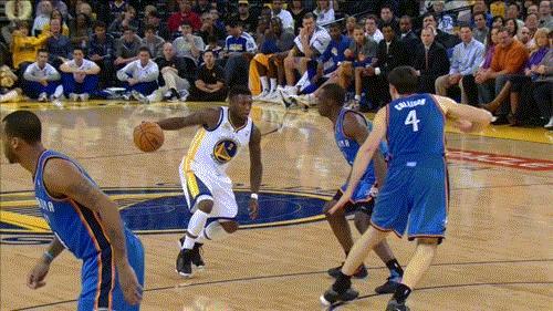 14年前，1米75的内特把对手晃劈叉。脚踝终结者训练营