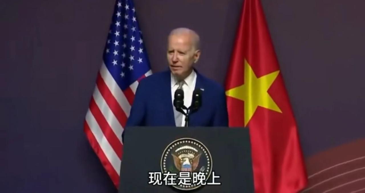 哪壶不开提哪壶，以那首轻松欢快的越战曲子来刮越南人的伤口，拜登这算是在越南家里公
