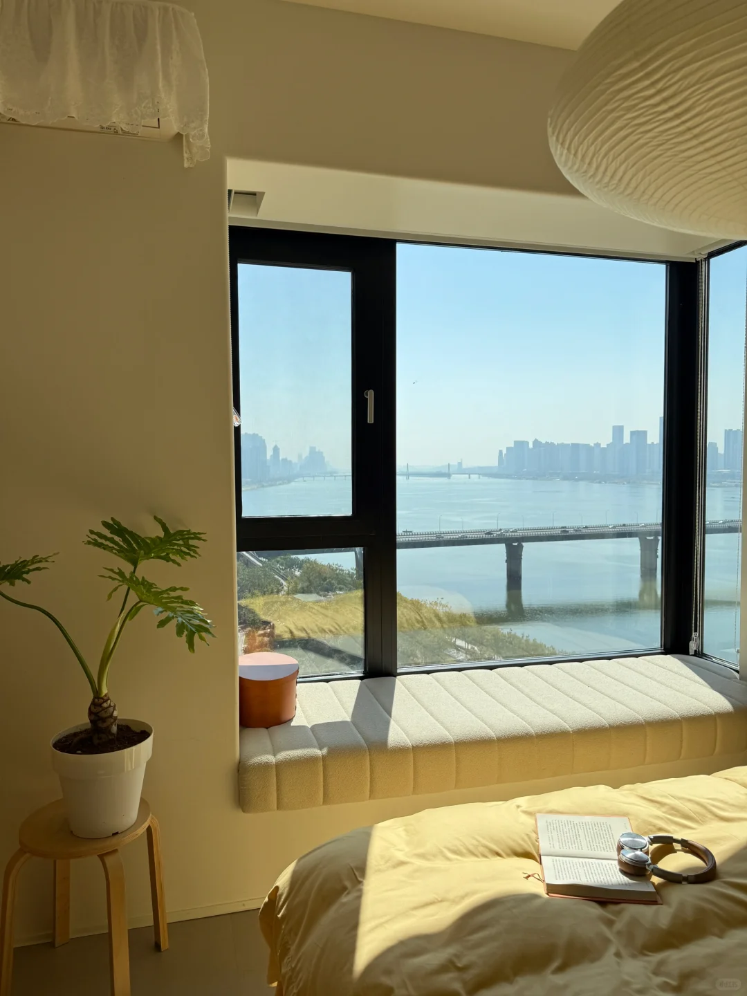 🍈海边 阳光 我的房间 。