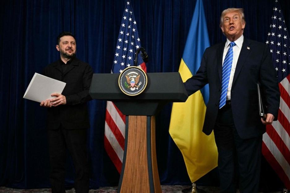 俄乌和平曙光初现？特朗普泽连斯基会晤达成90%共识，领土问题成最大拦路虎
 
1