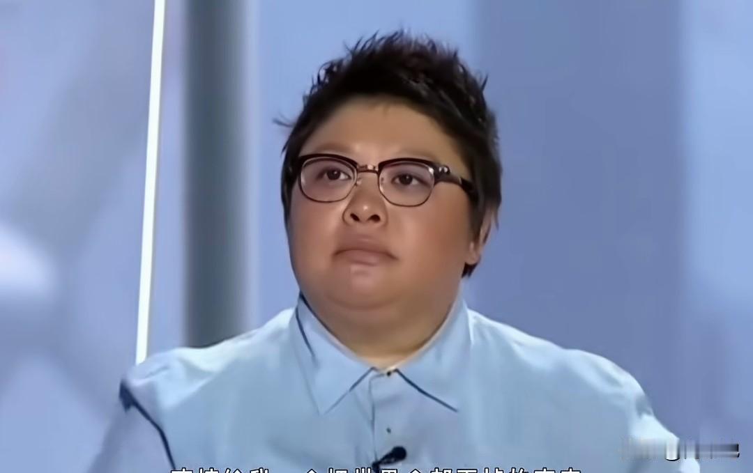 有些人经事会醒来，有些人有事会装睡！这大概是对韩红、冯小刚们的最合适不过的评价了