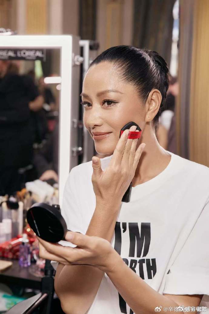 花少导演回应神一季鬼一季 花少总导演回应邀约瞿颖 面对神一季鬼一季的评价，花少导