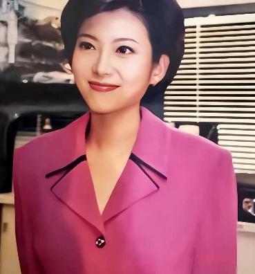 2026年2月25日，56岁的资深主播吴中纯在昏迷三天后，被家属签字拔管离世，这