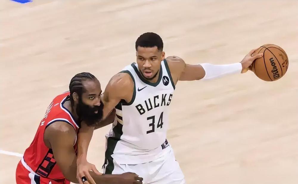 匪夷所思！现役只有2人，从替补打成超巨。哈登，2009年探花，2018年MVP。