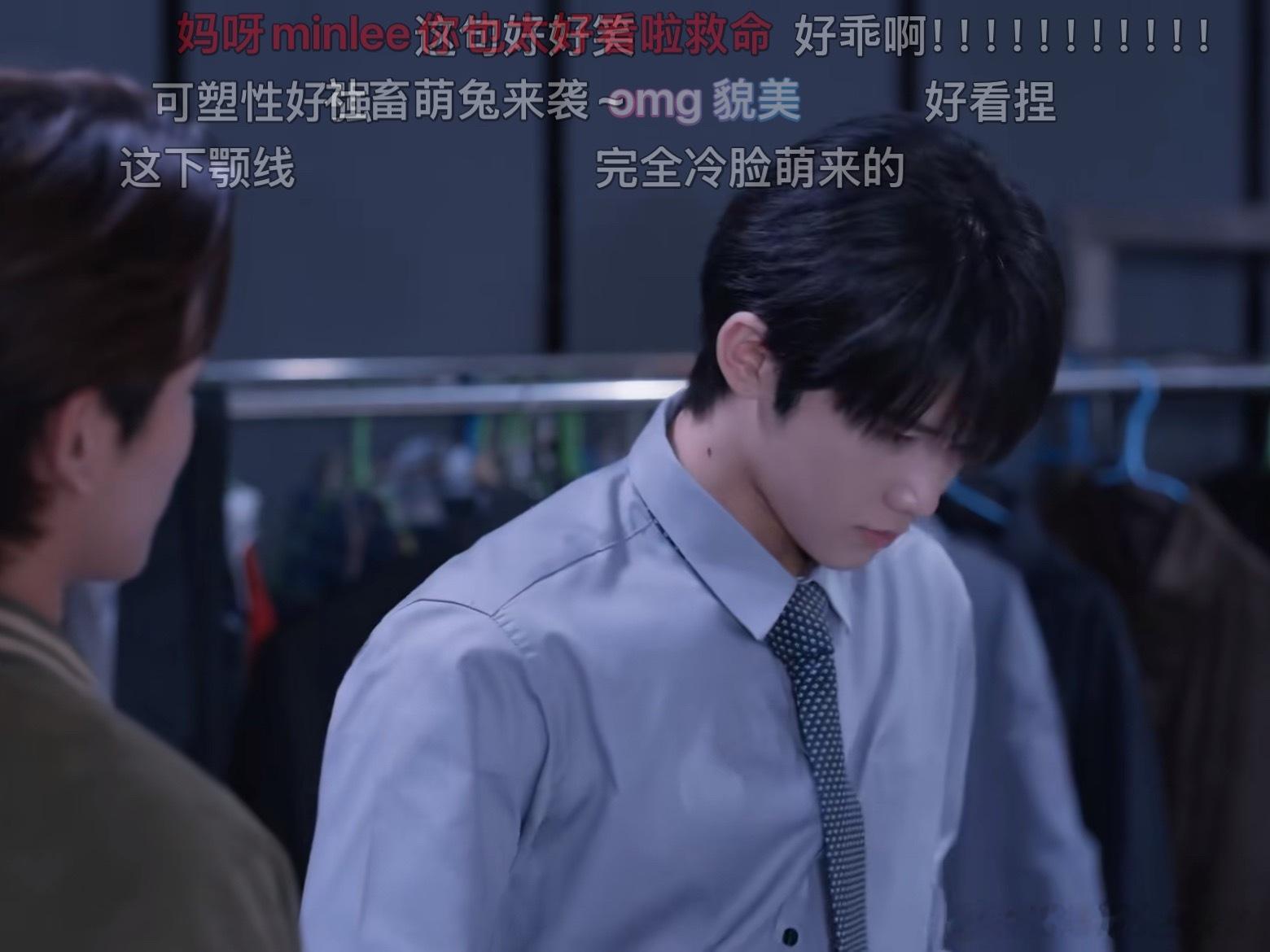 他泰竟有如此美萌的男主，天呐，，，完全是冷脸萌受，陈晓珉你越素越美知豆不？日系风