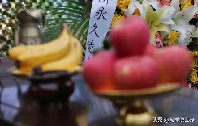 清明祭祖大变革！浙江网友吵翻：不烧纸就是不孝？这3种新方式正在刷爆朋友圈，第2种