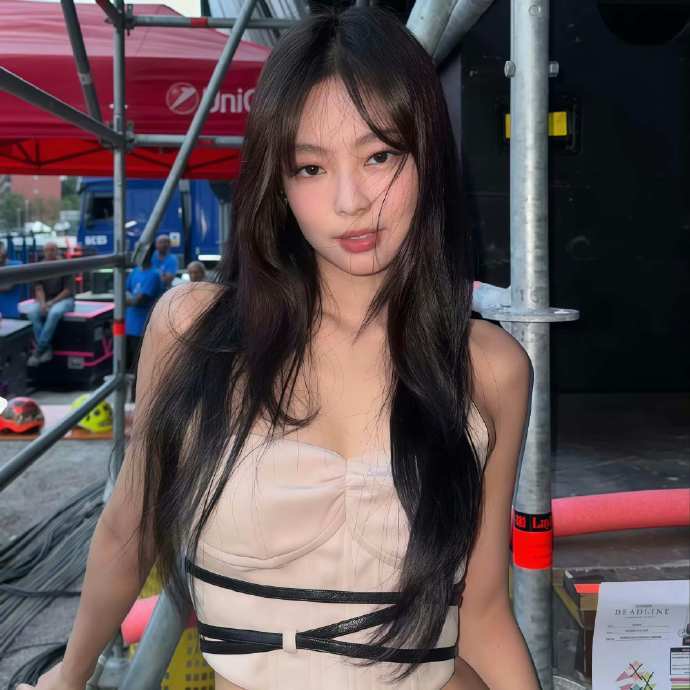 Jennie 