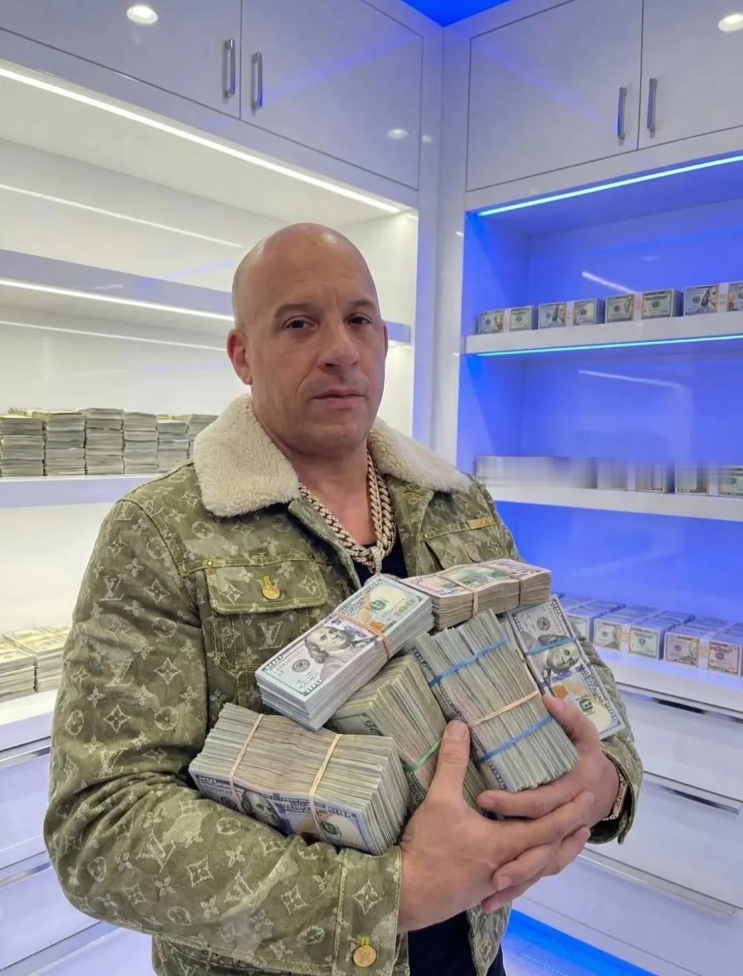 有这个资本，穿啥都是对的！哈哈！