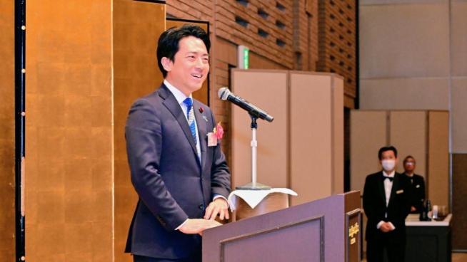 日本这次彻底怂了！

当地时间5月29日，在香格里拉对话会开幕式暨晚宴结束之后，
