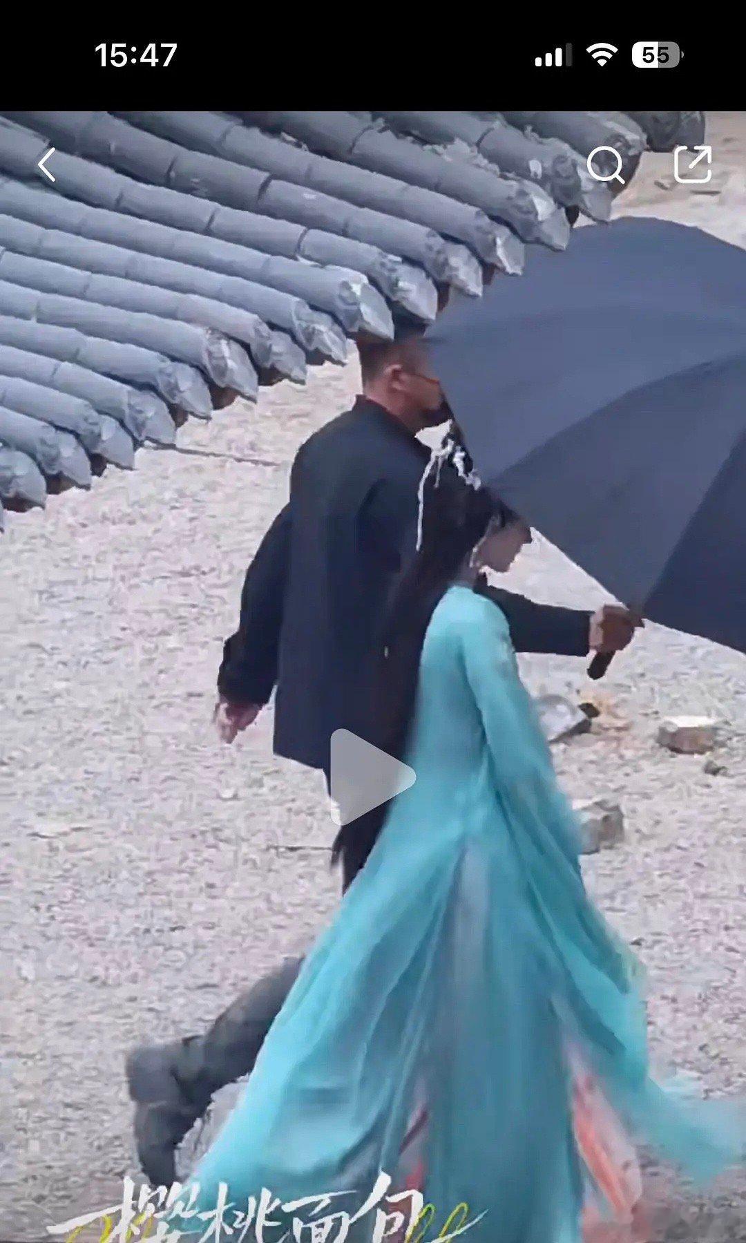 迪丽热巴又有新造型了，感觉是不是好起来了[举手] ​​​