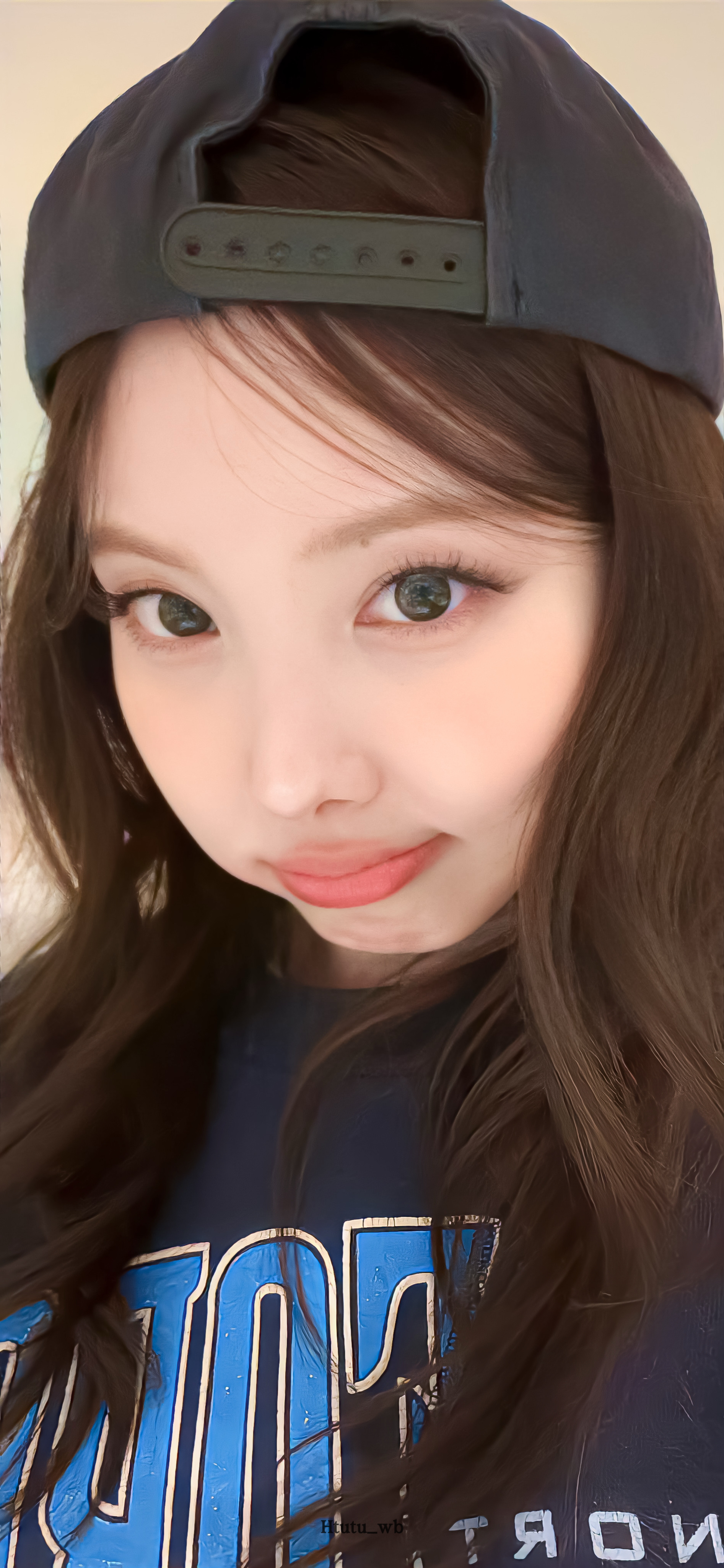 林娜琏𝑵𝒂𝒚𝒆𝒐𝒏壁纸来啦～🐰🍒🫧 
