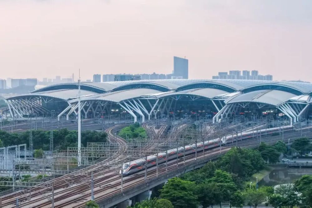 广州南站：7月25日至26日，恢复部分列车开行