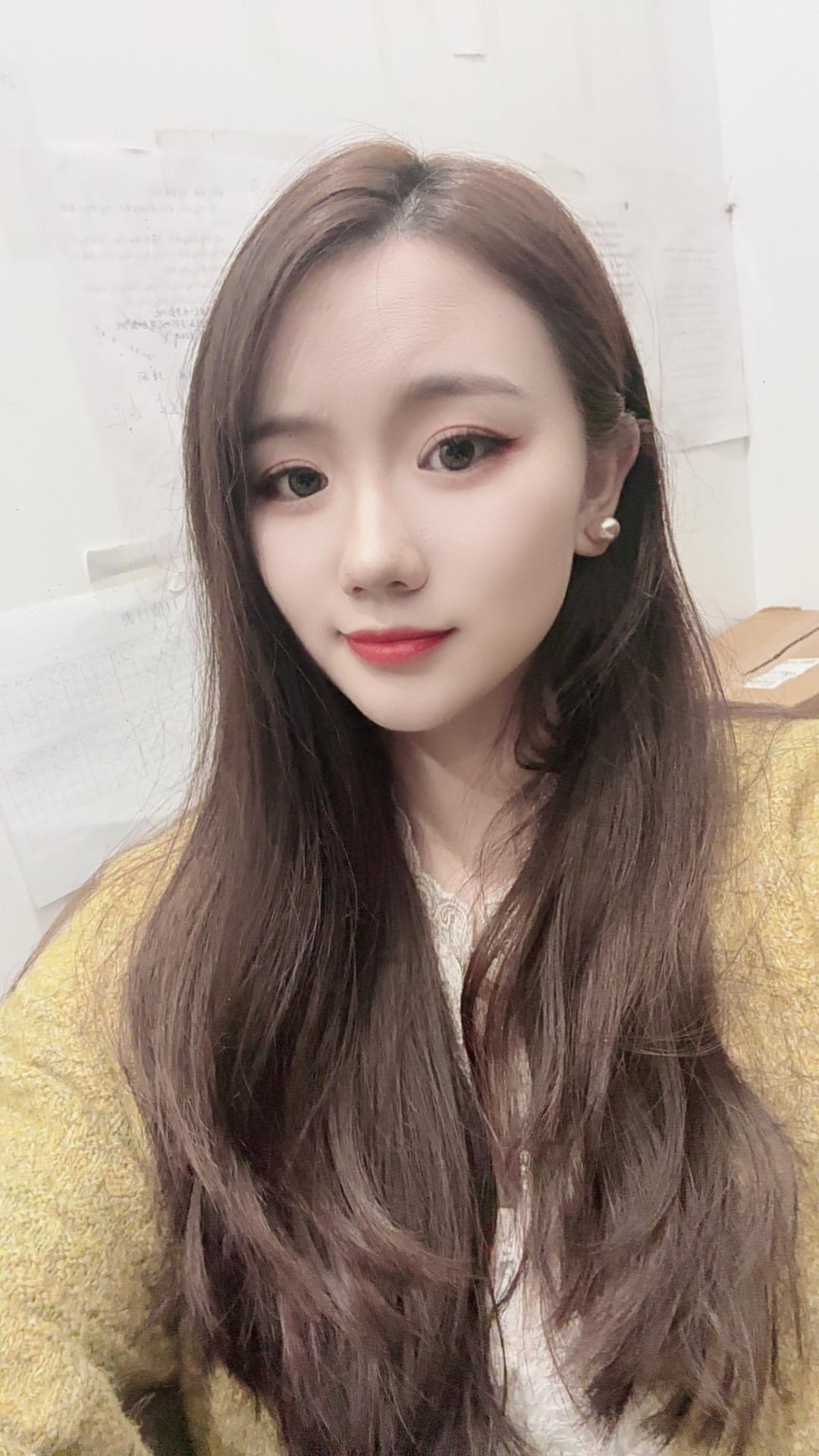 去哪不重要，去才重要，陪你看风景的人。比风景更重要