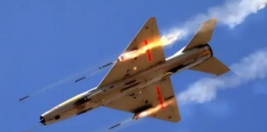 1977年，西安的几位农民正在田里干活，突然听到上方传来异响，他们抬头一看，竟然