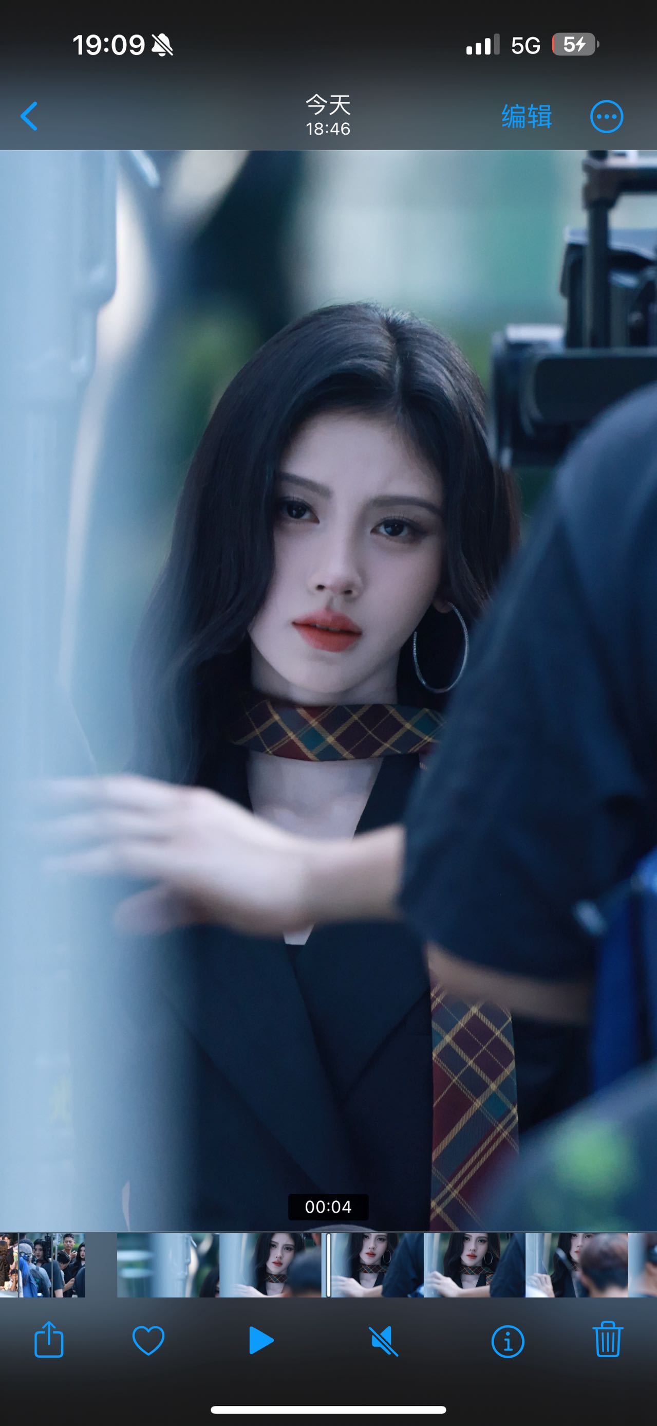 我靠我妈好美鞠婧祎苏绿夏