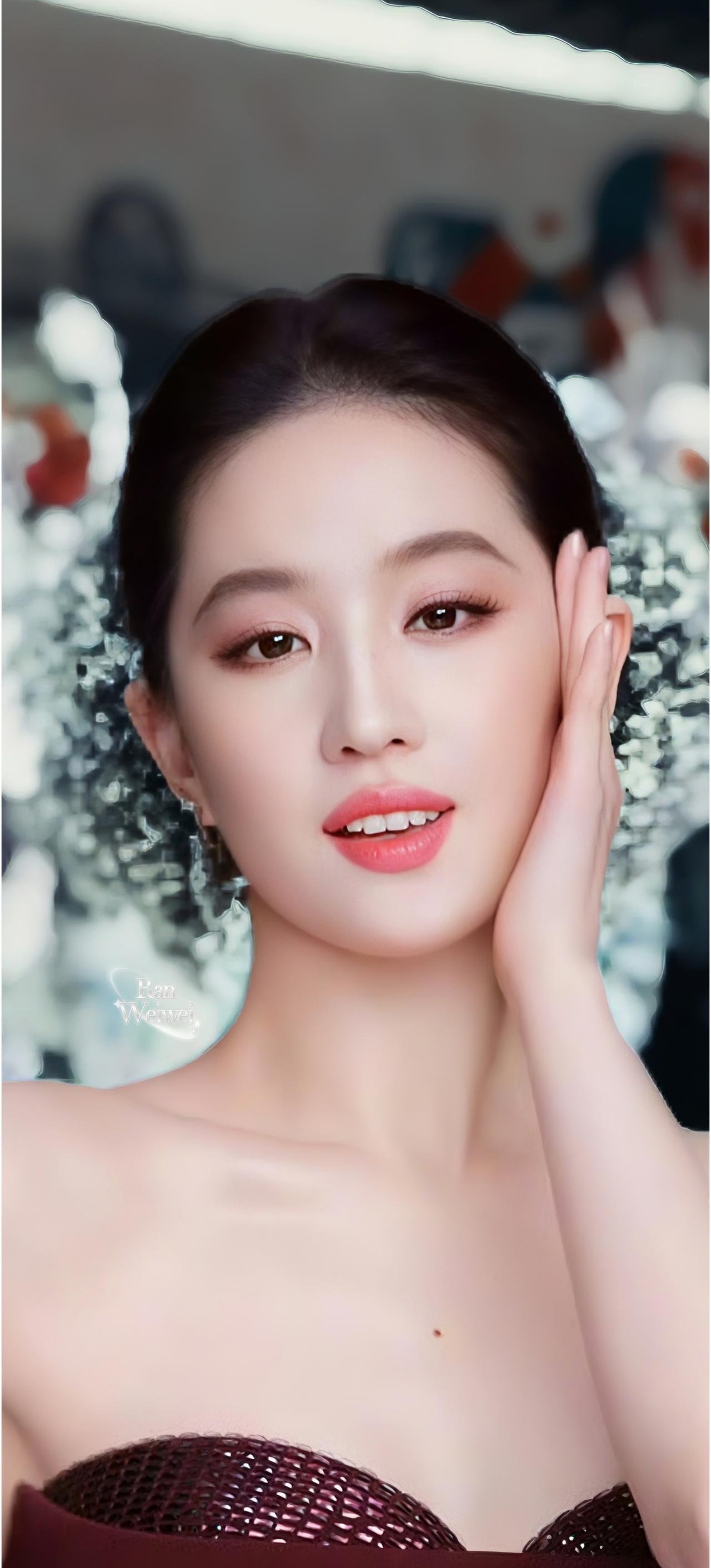 刘亦菲的哪些图片让你觉得特别养眼神仙姐姐刘亦菲太漂亮了吧[送心][送心][送心]