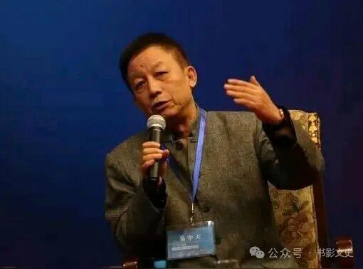易中天为什么不吃香了?崇洋媚外被现实打脸，所以不吃香了。我对他了解不深，却难忘其