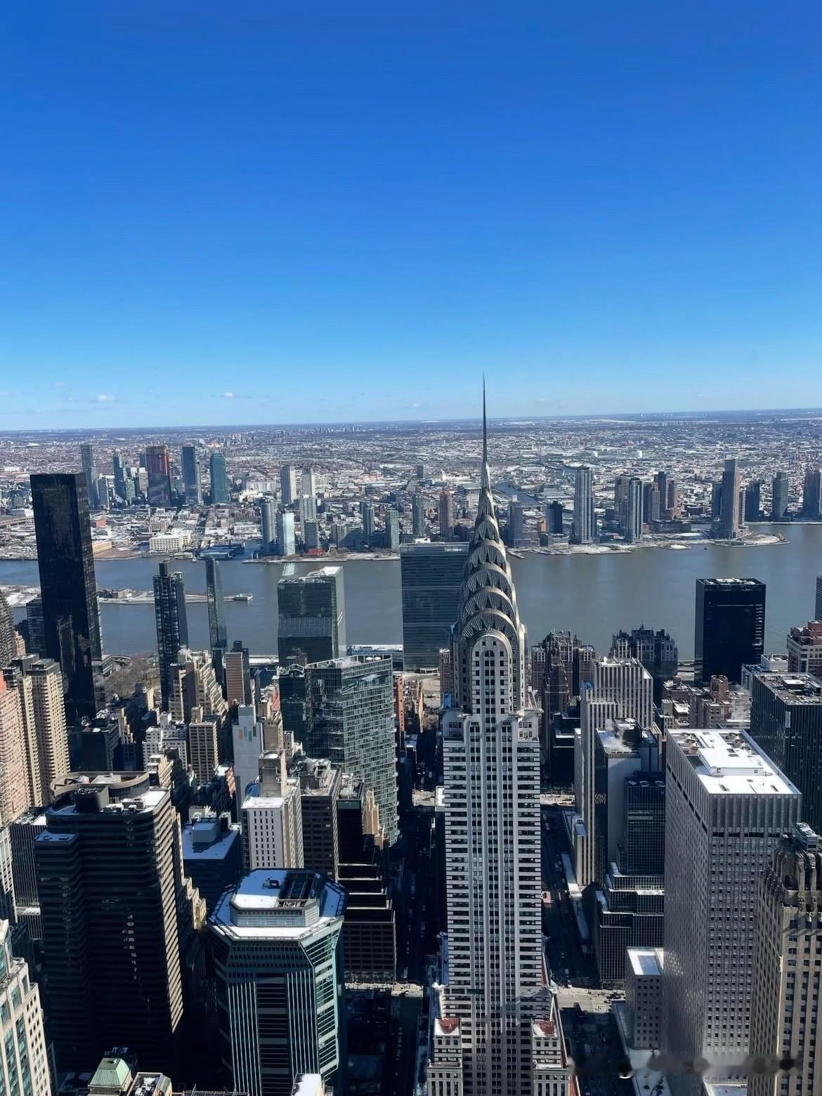 日本的银行挺奇葩的！也不能说日本银行系统不进步
刚来日本的时候，我就在三菱UFJ