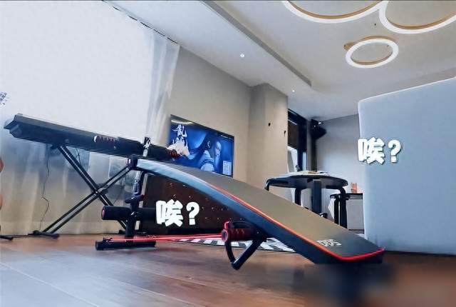23岁范丞丞的北京豪宅“火了”：全屋简约精致，但吃饭全靠点外卖