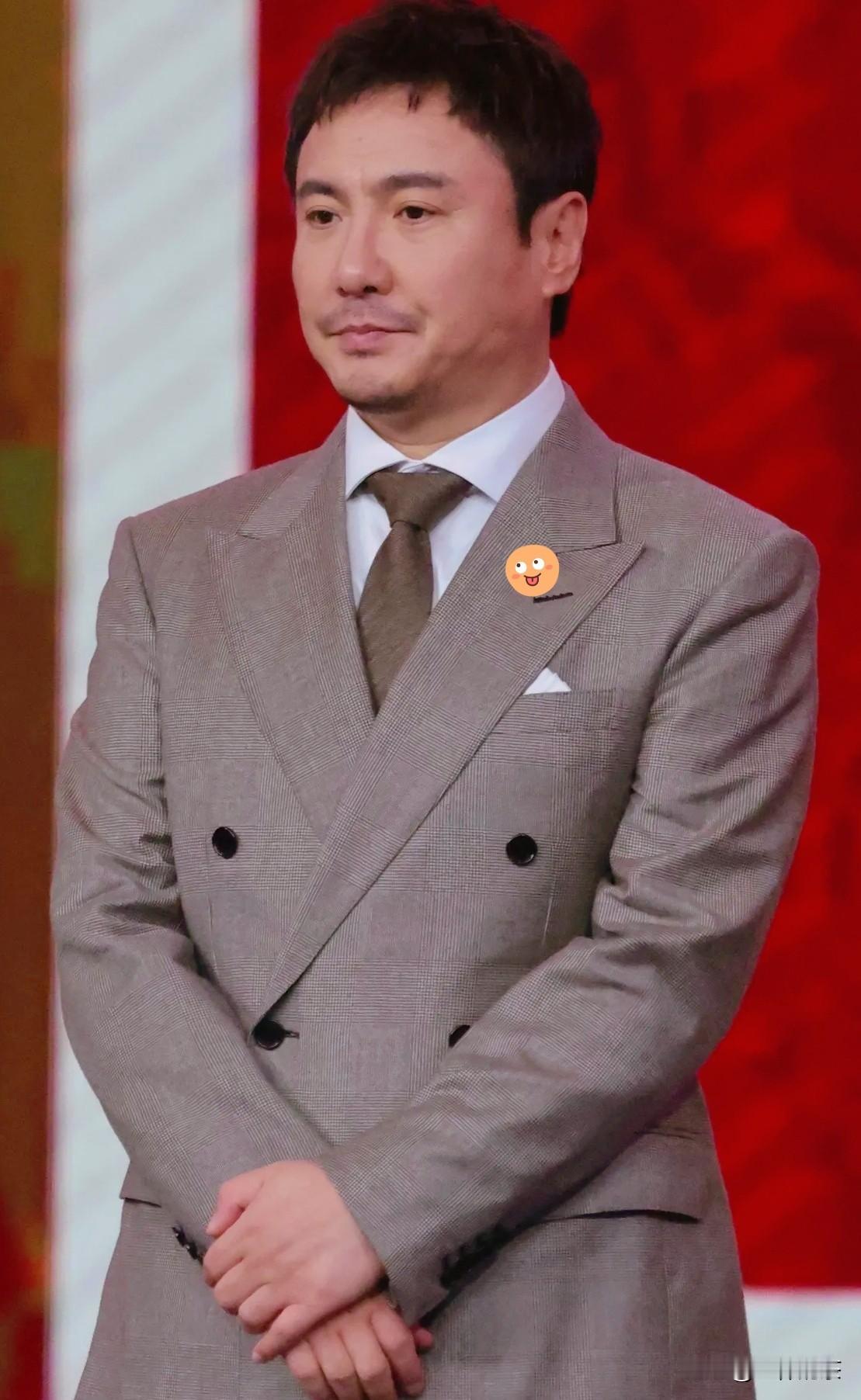 内娱最看不懂的明星就是沈腾了，明明自己有钱，也有演技和人脉，但是就是不自己做老板