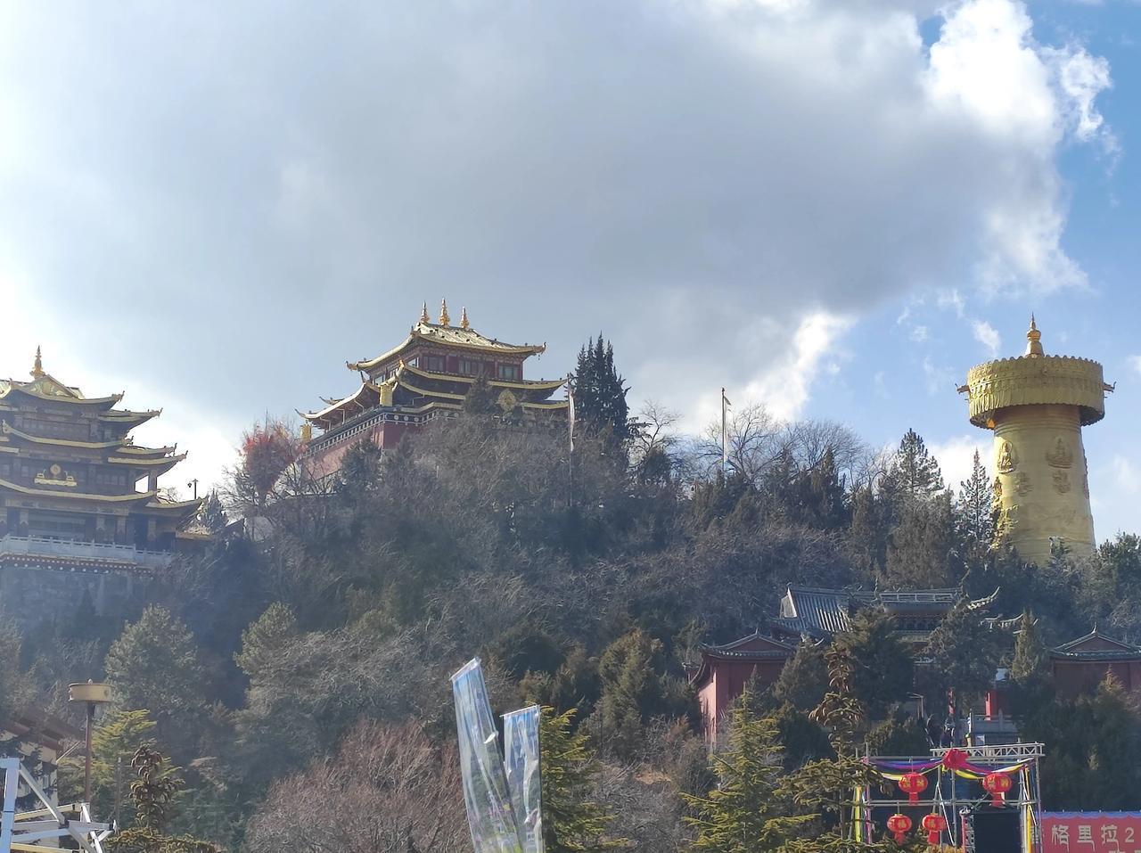 不要看是谁说的，而是要看他说了什么，这恰恰是我们普遍缺乏的评判的出发点。
