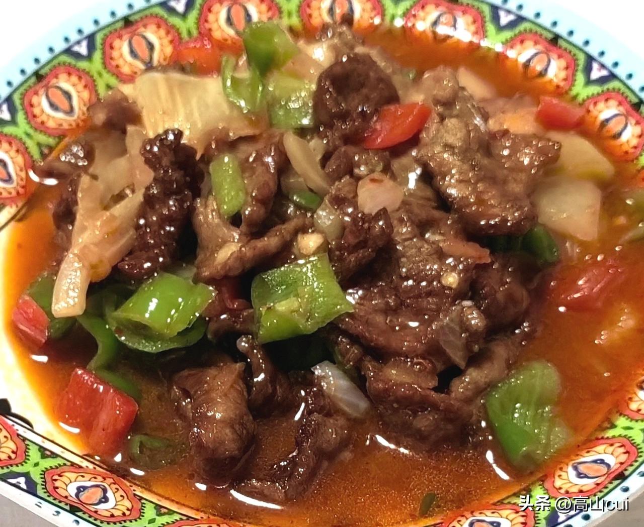 分享一张你最近随拍的照片最美的美食，过油肉拌面[爱慕][爱慕][爱慕][得意][