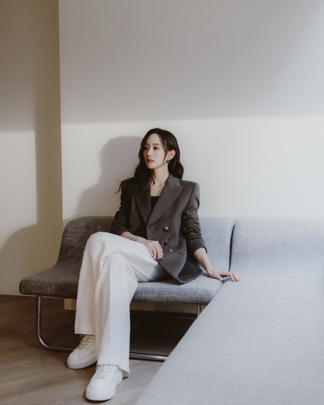 张钧甯可daddy可honey 张钧甯这波西装杀直接戳中审美，honey般的贴心