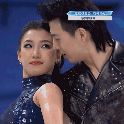 向这对运动健儿点赞，你们是最优秀，最棒，最出色，是祖国的骄傲，体坛健儿的骄傲，我