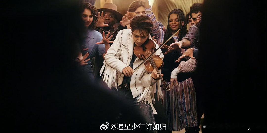 刘宪华澳门站加场刘宪华澳门官宣加场 大华的舞台魅力真的没法用语言形容！首场秒空证