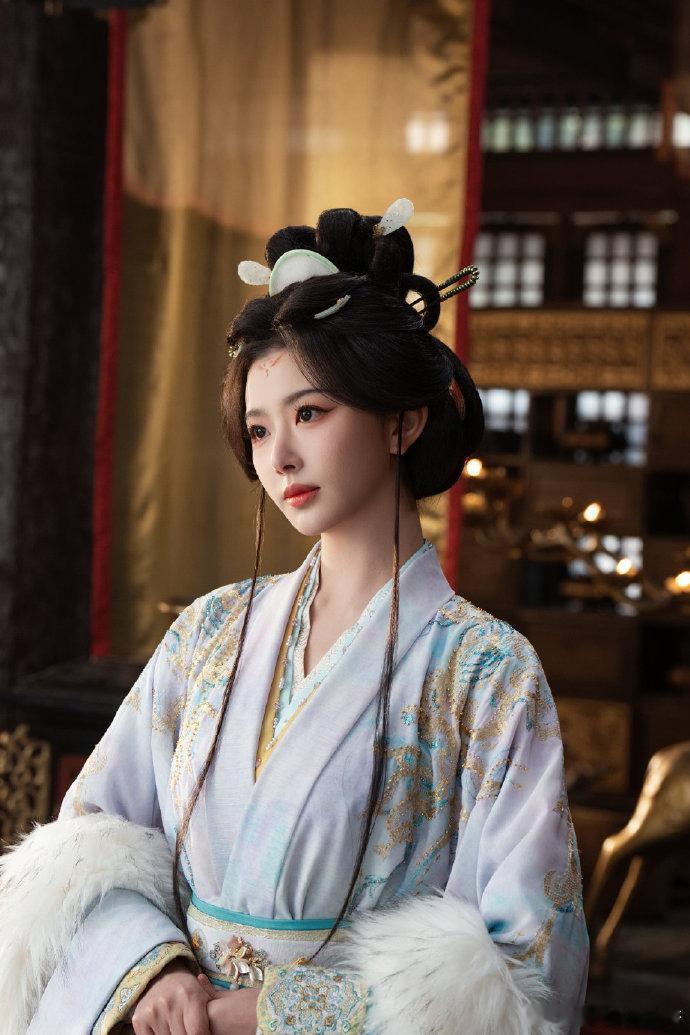 孔雪儿去哪儿进修的演技真的太惊喜了，谁能想到往日走甜美路线的孔雪儿，能把庶出公主